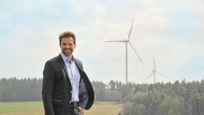 Bild: Wolf Kehrstephan
Der grüne Landtagsabgeordnete Martin Stümpfig kritisiert die neue bayerische Regelung bei der Windkraft.
