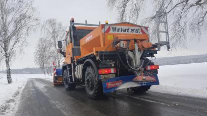 Bild: Stadt Neustadt/exb
Der Winterdienst ist auch in der Stadt Neustadt/WN im Winter fleißig unterwegs. Auf die Hilfe der Bürger sind die Bediensteten aber angewiesen.