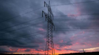 Bild: Patrick Pleul/dpa-Zentralbild/dpa
Mit den milliardenschweren Energie-Preisbremsen reagiert die Bundesregierung auf stark gestiegene Energiepreise.