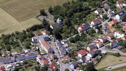 Bild: Bernd Georgi/exb
Der Stadtteil Luitpoldhöhe ist in das Städtebauförderungsprogramm "Sozialer Zusammenhalt im Quartier" aufgenommen. Am Mittwoch, 7. Dezember, findet ein erster Vortrag statt.