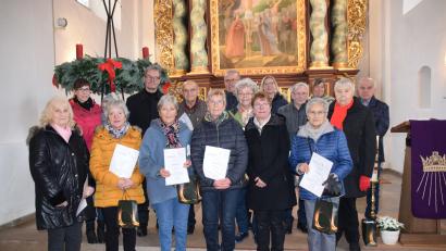 Bild: wku
Das letzte Bild des evangelischen Kirchenchores der Kirchengemeinde Königstein mit allen Mitgliedern am 1. Advent
