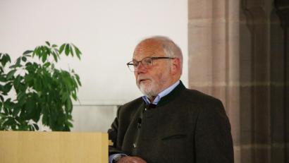 Bild: suro.city/exb
Dieter Radl kommt am Samstag, 3. Dezember, zum Freihunger Advent in die Kulturscheune Elbart.