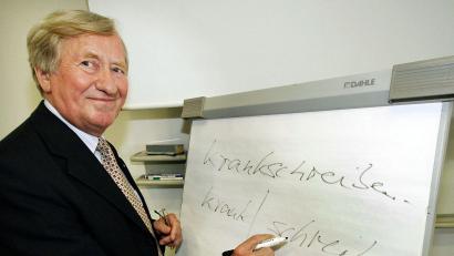 Bild: picture alliance / dpa/Archivbild
Der ehemalige bayerische Kultus- und Wissenschaftsminister Hans Zehetmair.