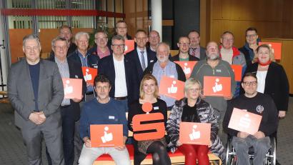 Bild: mfh
Die stattliche Summe von 19.250 Euro wurde von der Sparkasse Amberg-Sulzbach an 18 Vereine und gemeinnützige Organisationen übergeben. Alle Projekte wurden während einer feierlichen Zusammenkunft kurz vorgestellt.
