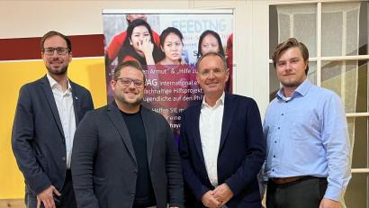 Bild: Hayag/exb
Der neugewählte Vorstand von HAYAG International Amberg (von links) Julian Kreuzer, Matthäus Wiesner, Siegfried Kreuzer und Jonathan Schell.