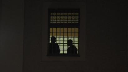 Archivbild: Petra Hartl
Blick auf ein Fenster im Amberger Gefängnis.