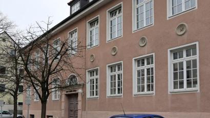 Bild: WEN
Wird die Franz-Grothe-Musikschule privatisiert? Zumindest für Kämmerin Cornelia Taubmann wäre das eine Option.