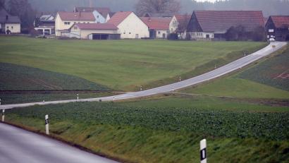 Bild: Wolfgang Steinbacher
In Gailoh entsteht ein neues Baugebiet. Auf der Freifläche entlang des Leonhardiwegs sollen 27 Bauparzellen und ein Kinderspielplatz angelegt werden.