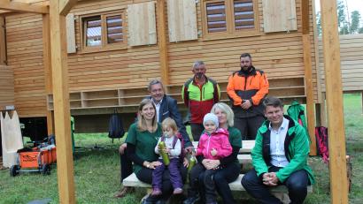 Archivbild: cs
Aus kleinen Anfängen mit drei Kindern im Jahr 2019 wuchs der Waldkindergarten Hohe Tanne rasch, und jetzt plant der Betreiber Learning Campus eine zweite Gruppe mit 25 weiteren Plätzen.