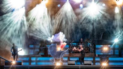 Bild: Jana Breternitz
Stahlzeit spielen am 10. Juni in Weiden am Campus Open Air.