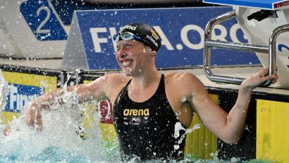 Bild: Asanka Brendon Ratnayake/AP/dpa
Schwimmerin Angelina Köhler jubelt über ihren neuen deutschen Rekord.