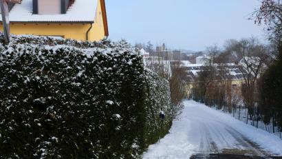 Bild: do
Früher nutzten manche Kirchenthumbacher den Ziegelweg als Kirchweg, erinnern sich die "Ureinwohner". Im Privateigentum, ist die Straße öffentlich gewidmet. So soll es auch, bleiben, entschied der Grundstücks- und Bauausschuss.