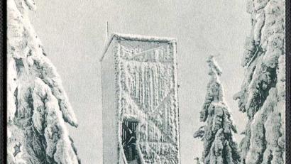 Bild: Archiv Josef Wiche/exb
Das Bild aus dem Archiv von Heimatforscher Josef Wiche zeigt eine Fotografie des Ochsenkopfturms um das Jahr 1910.