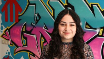 Bild:  Claudia Klinger/Kloster Ensdorf/exb
Selina Donhauser will sich als neue Jugendpflegerin für die Anliegen junger Menschen in der Gemeinde Kümmersbruck einsetzen.