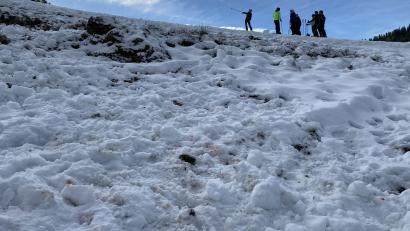 Bild: Zoom.Tirol/APA/dpa
Die genaue Unfallursache ist weiter unklar.