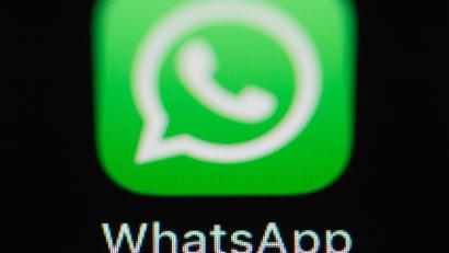 Symbolbild: Silas Stein
WhatsApp wird 2023 nicht mehr auf allen Smartphones verfügbar sein.