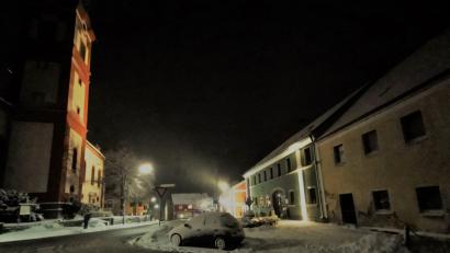 Bild: gz
Die Zeiten, als Strahler die Pfarrkirche beleuchteten sind in Eslarn vorbei.