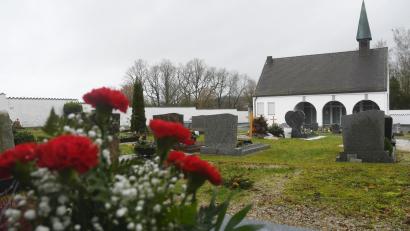 Bild: Gabi Schönberger
Ab 1. Januar 2023 gelten neue Bestattungsgebühren auf den städtischen Friedhöfen in Weiden und auf dem gemeindlichen Friedhof im Ortsteil Rothenstadt (Foto).
