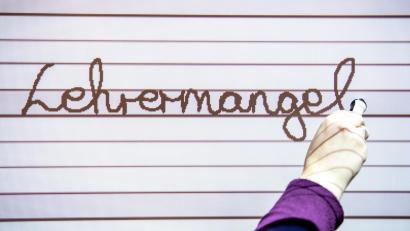 Bild: Caroline SeidSeidel-Dißmannel/dpa
Der OECD-Bildungsdirektor Andreas Schleicher mahnt zu Reformen im deutschen Schulsystem.