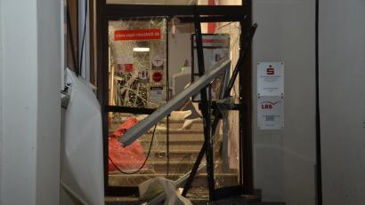 Archivbild: dob
Geldautomatensprengung bei der Sparkasse in Luhe