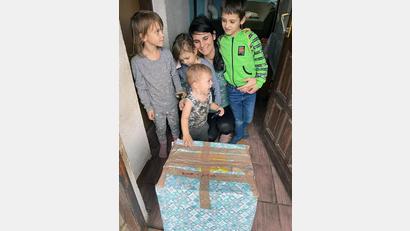 Bild: exb, Für das Leben und die Hoffnung, Hans Karl
Große Freude herrscht bei den beschenkten Familien.