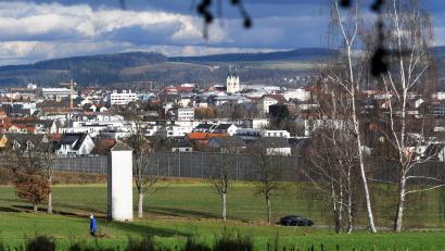 Bild: Gabi Schönberger
Weiden ist eine grüne Stadt. Talauen und Höhenrücken des Oberpfälzer Waldes prägen die Landschaft, das Stadtgebiet durchzieht die Waldnaab. Das würdigt auch der Landschaftsplan.