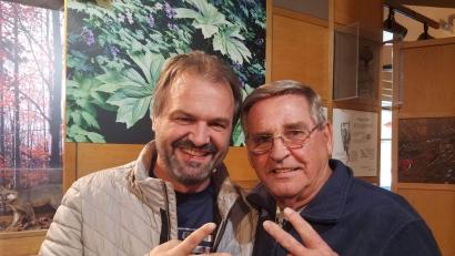 Bild: Familie Graßler
Endlich vereint: Rolf Graßler und sein Vater Wayne Kephart.