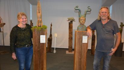 Bild: jr
Nach 2020 ist das Ehepaar Inge und Bert Flor aus Ebnath heuer erneut mit einer Ausstellung im Museum Mitterteich zu Gast. „Fantasievoll – Einzigartig – Verrückt“ heißt es vom 14. Juli bis zum 5. November.