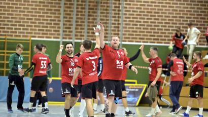 Archivbild: Hubert Ziegler
In den letzten Spielen bejubelten die Handballern des HC Sulzbach einige Punktgewinne. Diesmal müssen sie jedoch beim Tabellenzweiten ran.