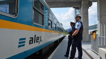 Symbolbild: Bundespolizei
Die illegale Einreise eines Syrers konnte durch Beamte der Bundespolizei verhindert werden.