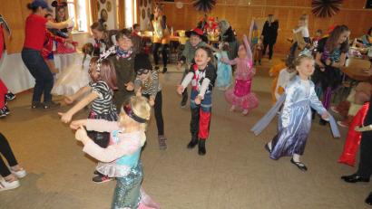Bild: adj
Viel Spaß hatte die 55 Kinder beim Fasching im Schützenheim Meerbodenreuth
