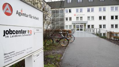 Archivbild: Petra Hartl
Die Agentur für Arbeit Schwandorf berät Familien mit geringem Einkommen zum Kinderzuschlag.
