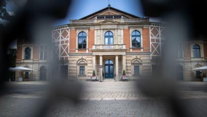 Bild: Daniel Karmann/dpa/Archivbild
Das Festspielhaus auf dem Grünen Hügel.