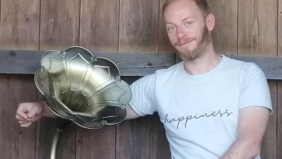 Bild: wpt
Mario Weiß steht mit seinem Hörbuch „Kienspan und Rockenstube“ im Finale des Oberpfälzer Ideenwettbewerbs.