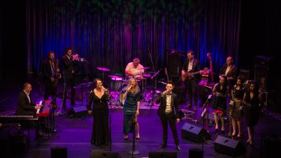 Bild: Bockisch Benedikt &amp; Sebastian/exb
Das Galakonzert „The Special Night(s) before Christmas“ darf in der Vorweihnachtszeit auf gar keinen Fall fehlen, heißt es aus dem Stadttheater.