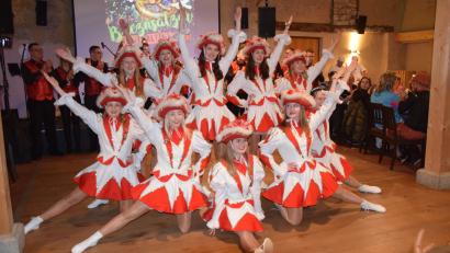 Bild: bö
Ein Höhepunkt der Faschingsbälle in Schmidmühlen war auch heuer wieder der Auftritt der Prinzengarde des Faschingskomitees.