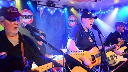 Bild: Kunz
Café statt Vereinshaus: "Back Beat" am Freitagabend auf der "Live Stage".