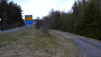 Bild: gi
Nach dem Gewerbegebiet Hammermühle geht es unter der Autobahnbrücke zum Bocklradweg.
