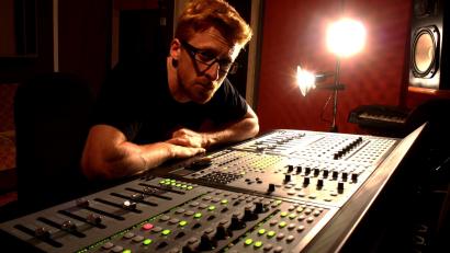 Bild: Daniel Morawitz
Beim LTO hatte er zum ersten Mal mit Bühnentechnik zu tun, inzwischen ist er Profi auf dem Gebiet: Daniel Morawitz ist Veranstaltungstechniker und Audio-Ingenieur.