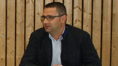 Bild: bjp
Einen schulden- und überraschungsfreien Haushalt für die Verwaltungsgemeinschaft (VG) Pressath brachte Kämmerer Christian Marzi zur VG-Versammlungssitzung in Schwarzenbach mit.