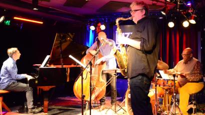 Bild: Kunz
Das Johannes Enders Quartett gastierte mit seinen Musikern, die zum Teil aus den USA und den Niederlanden angereist waren, beim Jazz-Zirkel.