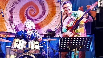 Bild: Kunz
Ob Bernd und Sabine Mende beim neuen Musikformat in ihrer Kneipe auch selber auftreten werden, wird nicht verraten.