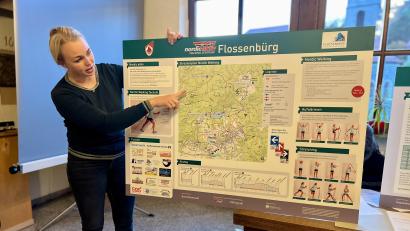 Bild: Eichl
Laura Frenzel stellte bereits im Oktober im Gemeinderat Flossenbürg Info-Tafeln vor, die an den verschiedenen Nordic-Walking-Strecken angebracht sind. Diesen Freitag, 31. März, wird das Nordic-Activ-Zentrum in der Gemeinde offiziell eröffnet.