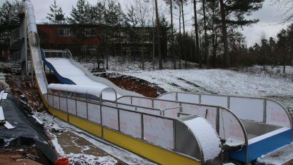 Bild: sne
Freefall- und Breitrutsche haben eine Länge von knapp 30 Metern.