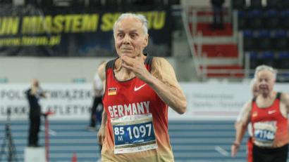 Bild: Lutwin Jungmann
Karl Schmid beim 60-Meter-Sprint.