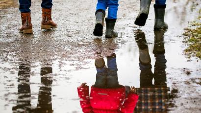 Symbolbild: Thomas Warnack/dpa
Der März war nass und kalt. Ob der April endlich frühlingshafter wird?