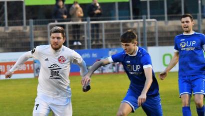 Bild: Nachtigall
Lukas Bauer (Mitte) fehlt den Weidenern die nächsten drei Spiele.