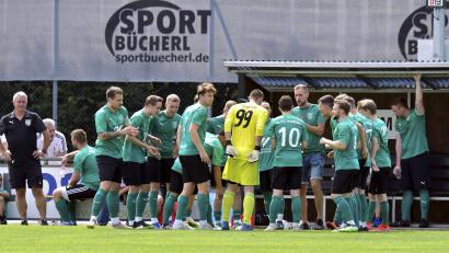 Archivbild: Hubert Ziegler
Die Spieler des 1. FC Rieden müssen am Osterwochenende gleich zweimal ran.