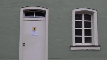 Bild: Stadt Schönsee/exb
Bleibt vorerst geschlossen: Die Toilette im Rathaus