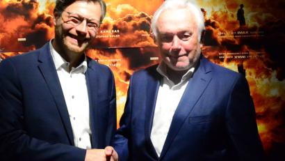 Bild: Kunz
Christoph Skutella begrüßt Wolfgang Kubicki im "Neue Welt Kinocenter".